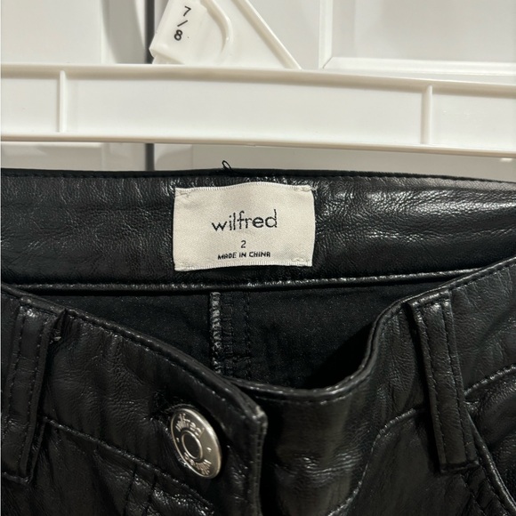 Aritzia Wilfred faux Leather Pants sz 2 - Picture 4 of 4